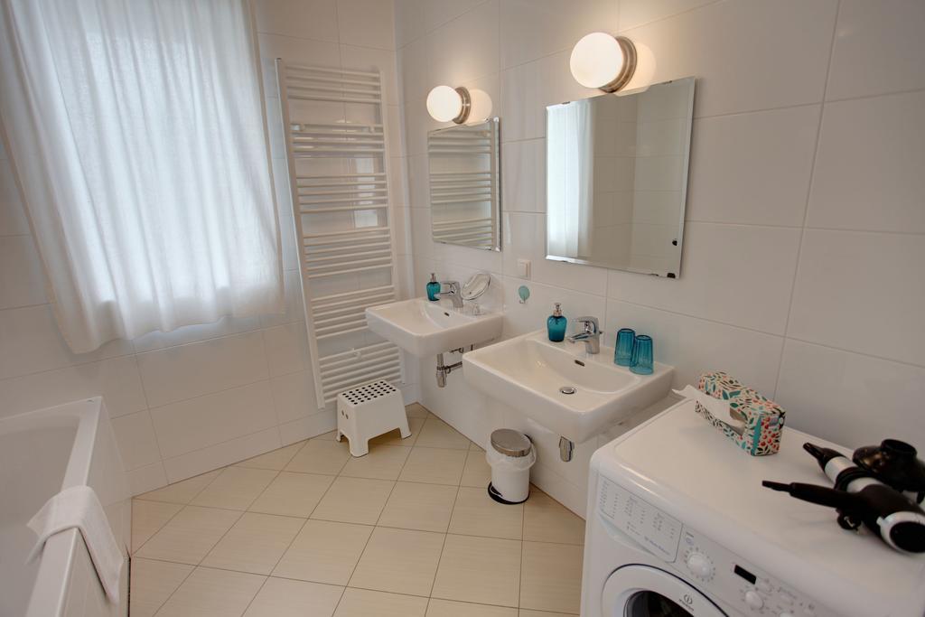 Gasser Apartments - Apartments Karlskirche Vienne Chambre photo